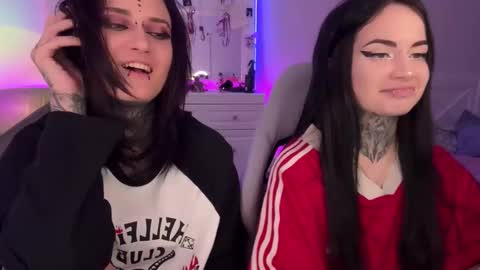   DianaBrite            fansl y online show from November 21, 1:31 pm