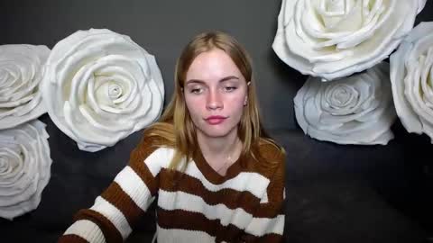 Snapshot of ritakiskis chatting on October 10, 8:46 pm ritakiskis online show from October 10, 8:46 pm
