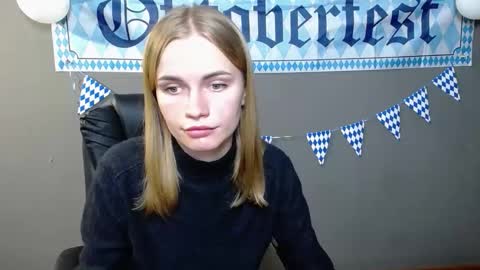 Snapshot of ritakiskis chatting on September 28, 7:23 pm ritakiskis online show from September 28, 7:23 pm