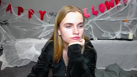 Snapshot of ritakiskis chatting on October 14, 11:52 pm ritakiskis online show from October 14, 11:52 pm