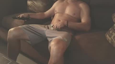 Snapshot of roadhouse122 chatting on October 13, 9:44 am roadhouse122 online show from October 13, 9:44 am