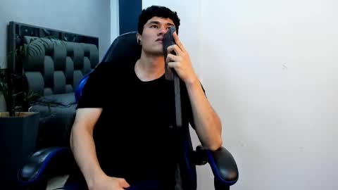 Roan Birkin online show from January 15, 10:51 pm