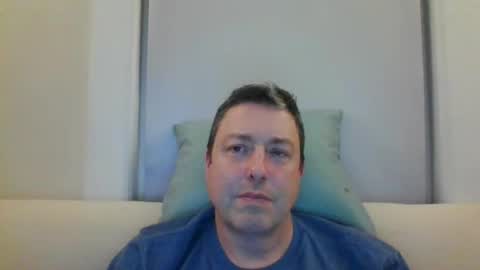 rob_bower_guy online show from February 17, 5:58 am