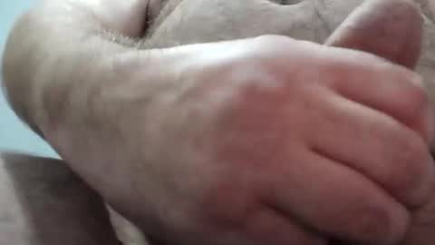 robbyp11 online show from December 4, 6:44 pm