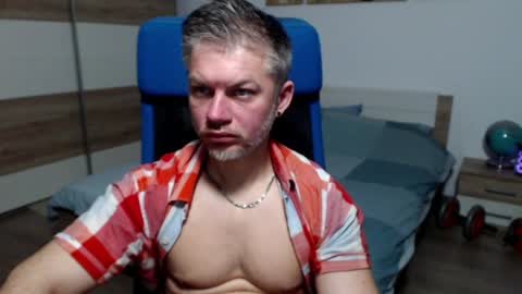 robbyshawz online show from April 4, 5:14 am