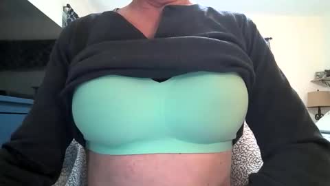 robert online show from October 28, 9:05 pm