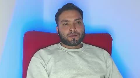 Stiven - online show from February 15, 7:51 am