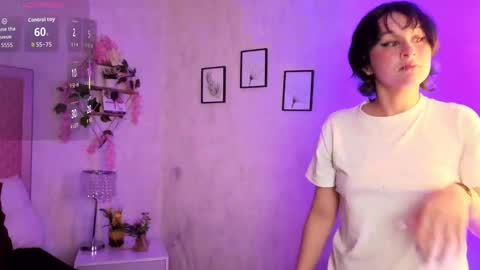 robin D online show from November 16, 12:07 pm