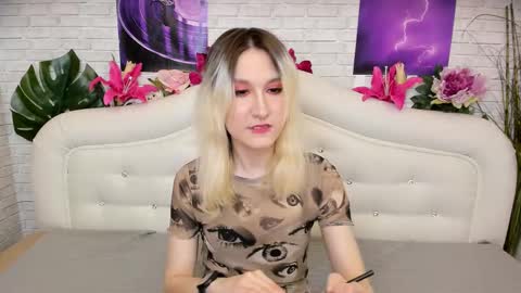 robin khelless online show from March 5, 10:55 am