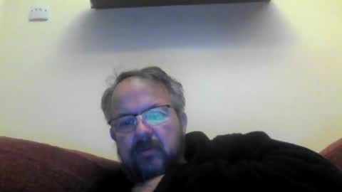 Snapshot of robx32 chatting on October 26, 6:03 am Rob online show from October 26, 6:03 am