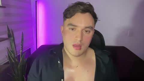 ROBYN online show from February 10, 1:52 am