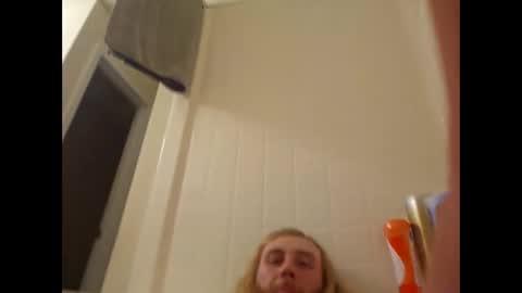 rockhardsurfers online show from December 27, 6:35 am