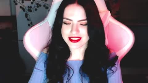 Sophie  online show from January 16, 4:28 pm