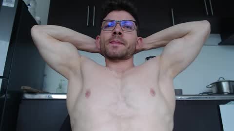 rocky muscle online show from January 7, 4:45 pm