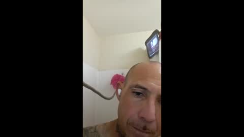 rodolfolucio online show from December 19, 9:21 pm