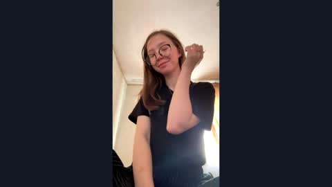 rogue_parcel online show from April 5, 12:02 pm