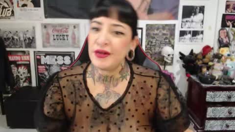 Rolly online show from November 4, 6:53 pm