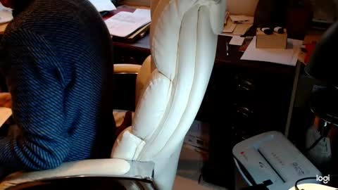 rolydawe online show from February 26, 11:35 am