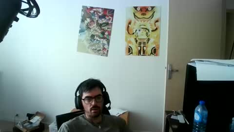 romainb72 online show from June 2, 11:12 am