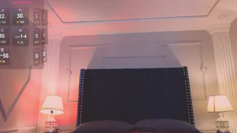   online show from October 22, 12:18 pm