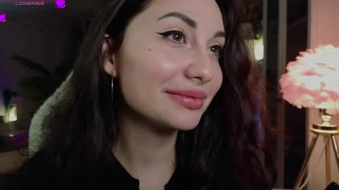 romanticsonya online show from March 30, 9:37 pm