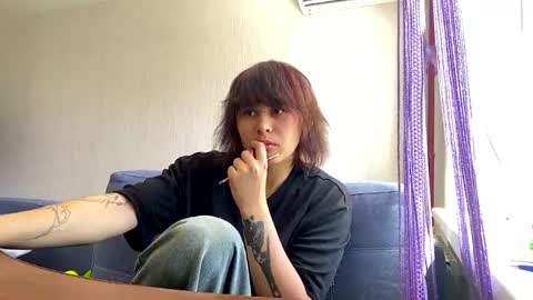 Im Helen online show from June 3, 6:16 am