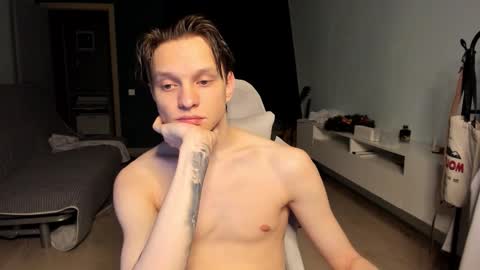 Romeo online show from February 17, 1:59 am