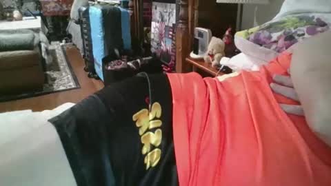 Snapshot of romeomustcum2016 chatting on December 8, 11:57 am Trinked online show from December 8, 11:57 am