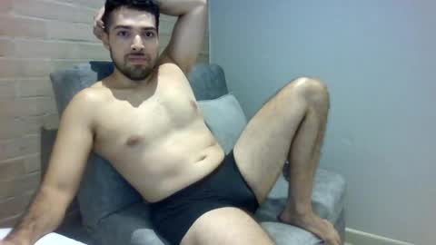 Romeo online show from May 10, 10:05 pm