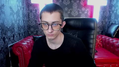 ronbevs online show from March 22, 8:24 pm