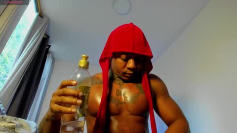 Snapshot of ronnie_777 chatting on September 19, 12:42 pm Ronnie 777 online show from September 19, 12:42 pm