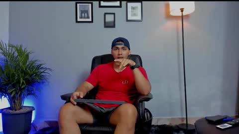 RonnieCanford online show from January 13, 7:32 pm