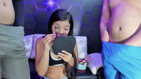 Snapshot of room_kitty chatting on March 10, 11:12 am  MIA AND PAUL online show from March 10, 11:12 am