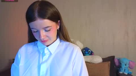 roraline_lov online show from February 28, 4:55 pm