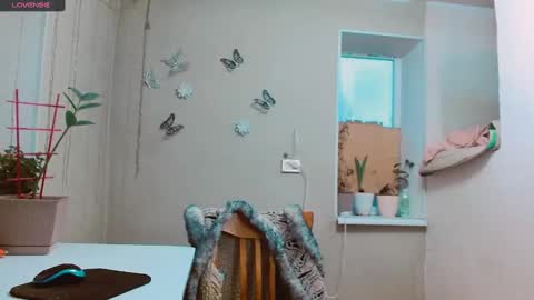 rosa843850 online show from February 4, 3:15 pm