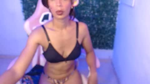 rosa online show from February 4, 6:56 pm