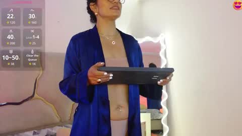 Snapshot of rosalind_tay chatting on October 20, 1:05 pm ROSALIN online show from October 20, 1:05 pm