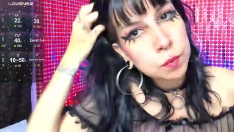 Ally online show from December 18, 7:31 pm