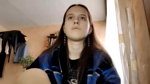 Sophie online show from December 15, 5:36 am