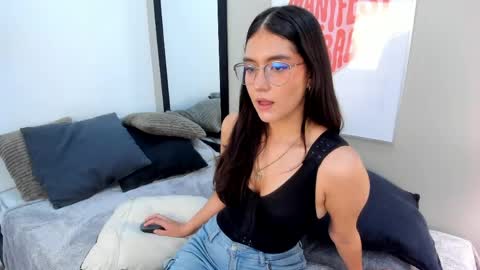rose online show from June 8, 9:16 pm
