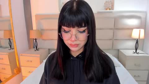 Rose online show from March 6, 12:52 pm