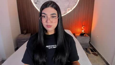 Rose online show from February 22, 2:41 pm