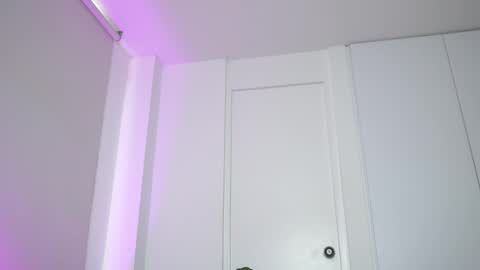 Lyla OF roselinedior online show from October 7, 2:24 pm