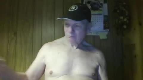 roses2u1958 online show from April 6, 10:44 pm