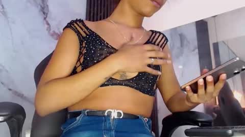 Rosettahott online show from April 6, 7:04 pm