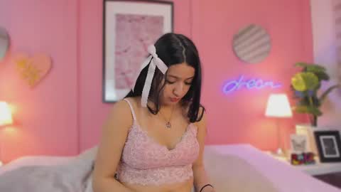 rosevelvet_dh online show from July 17, 11:45 am