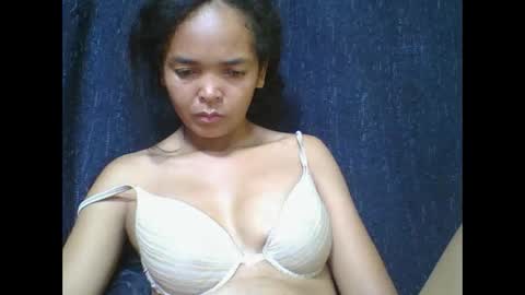 rosia685234 online show from March 11, 4:15 am