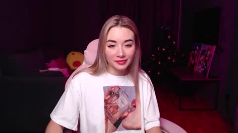 Rosie online show from December 15, 2:07 am