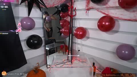 Rosie Bones online show from October 31, 11:49 pm