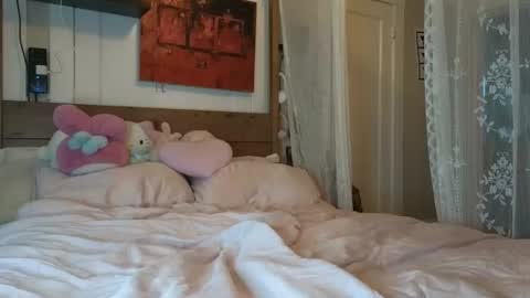 Rosie V online show from April 28, 2:49 am